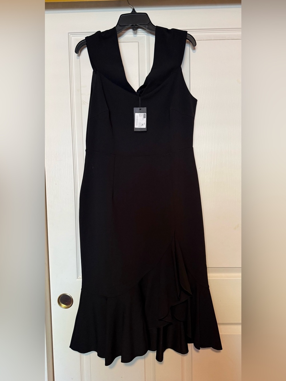 Elegant Black Fit and Flare Sleeveless Ruffle Hem Dress